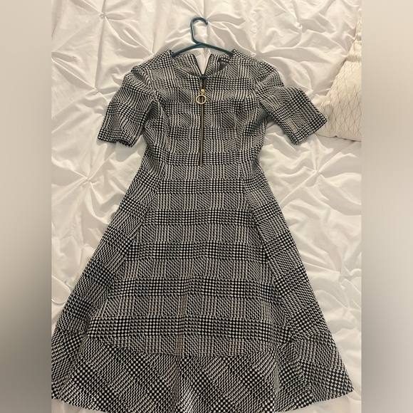 DKNY business formal office dress - Picture 1 of 2